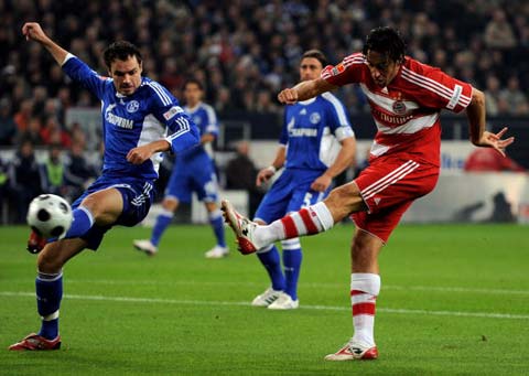 巴萨背后的 巴萨背后的